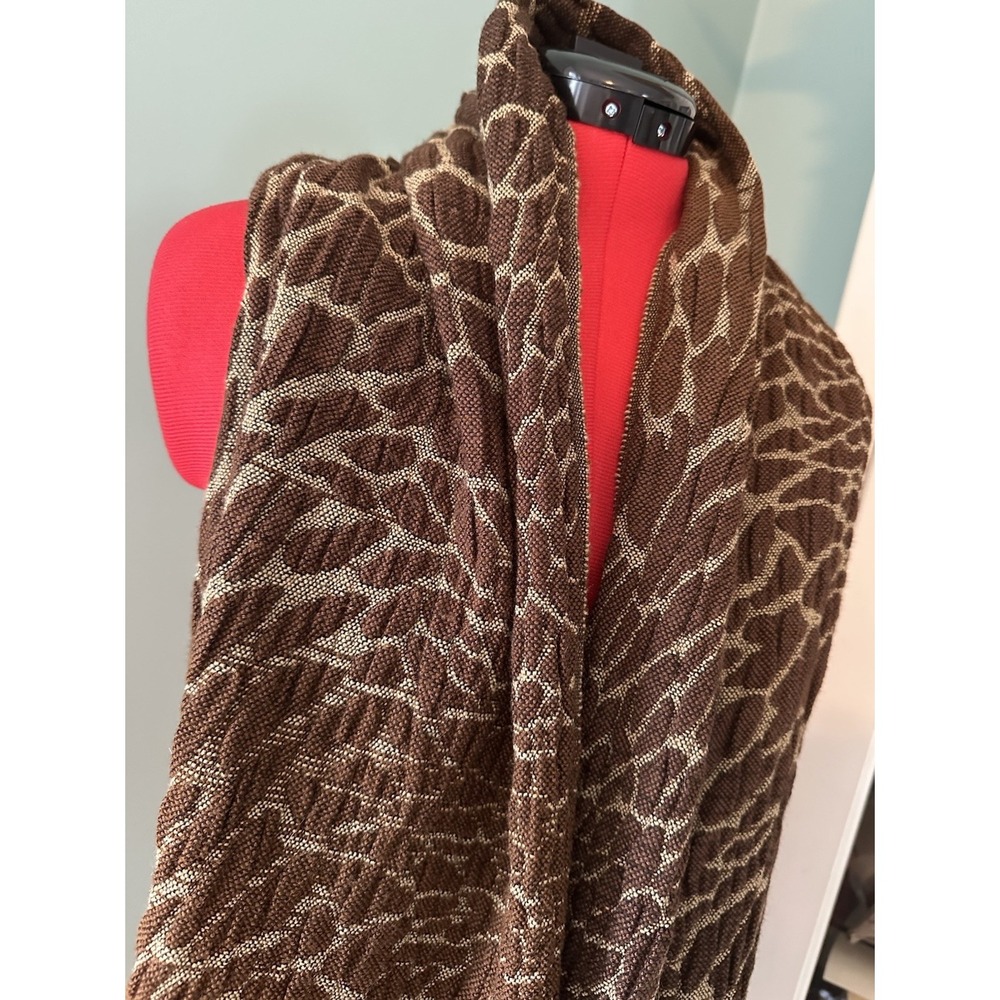 Orvis Scarf Giraffe Pattern & Vibrant Fringed 72x13"